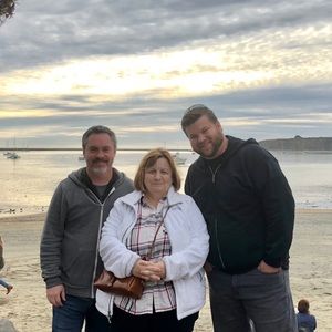 Meet your Posher, Casey